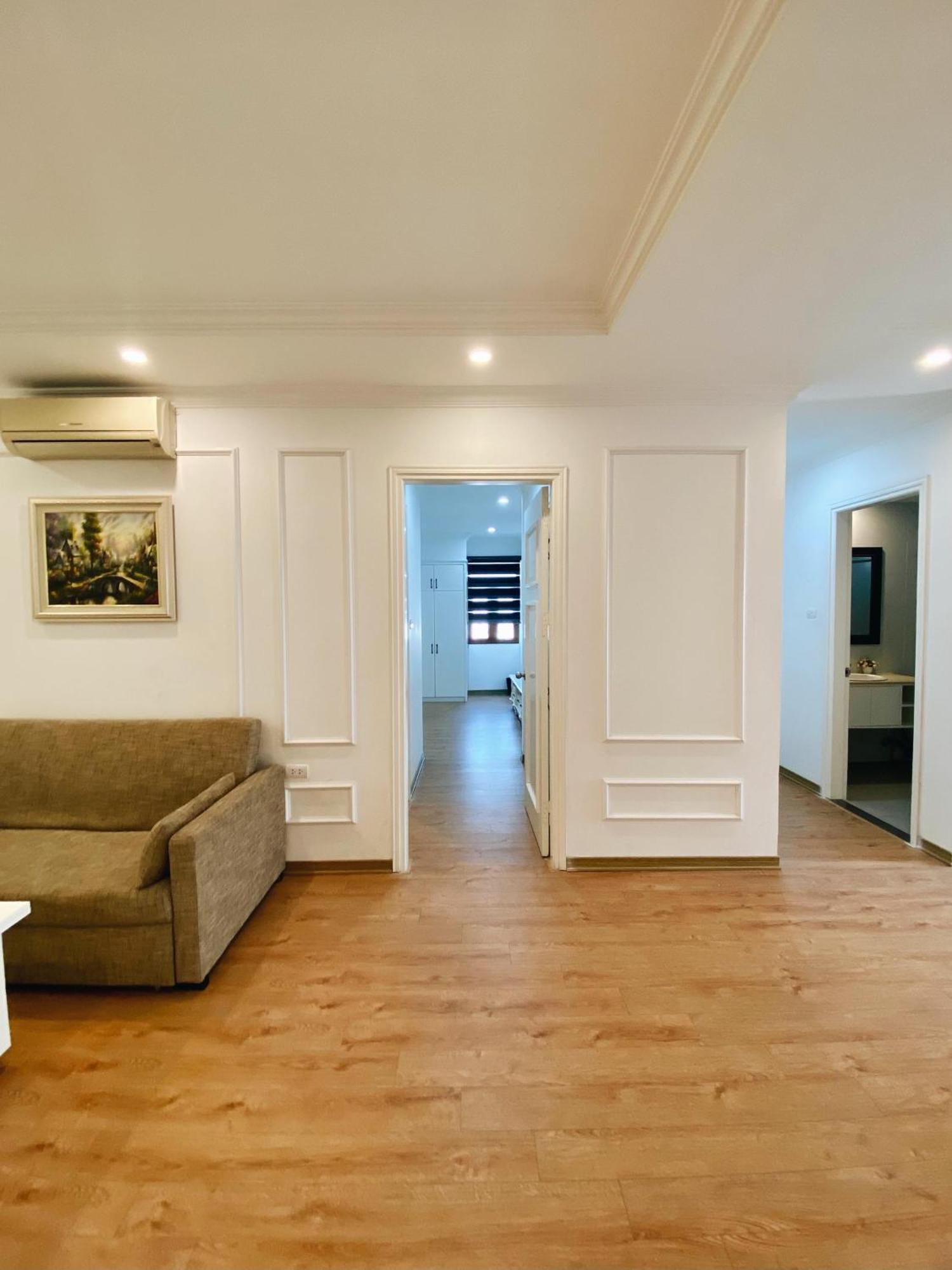 Libra Hotel Residence By Luxe Paradise Hanoi Bagian luar foto