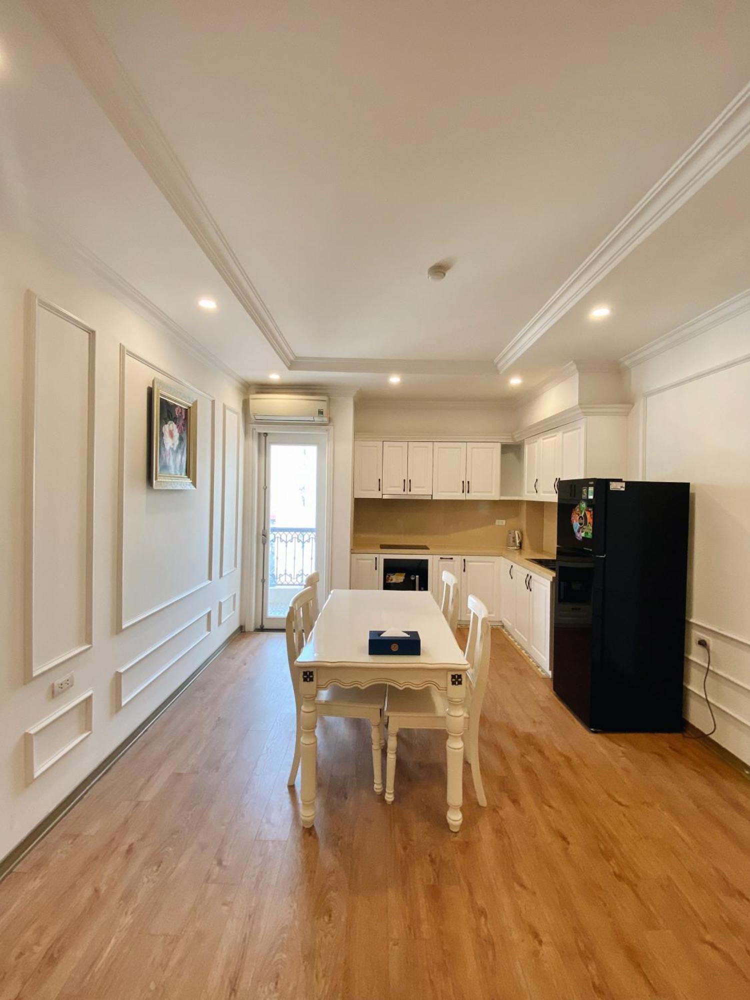 Libra Hotel Residence By Luxe Paradise Hanoi Bagian luar foto