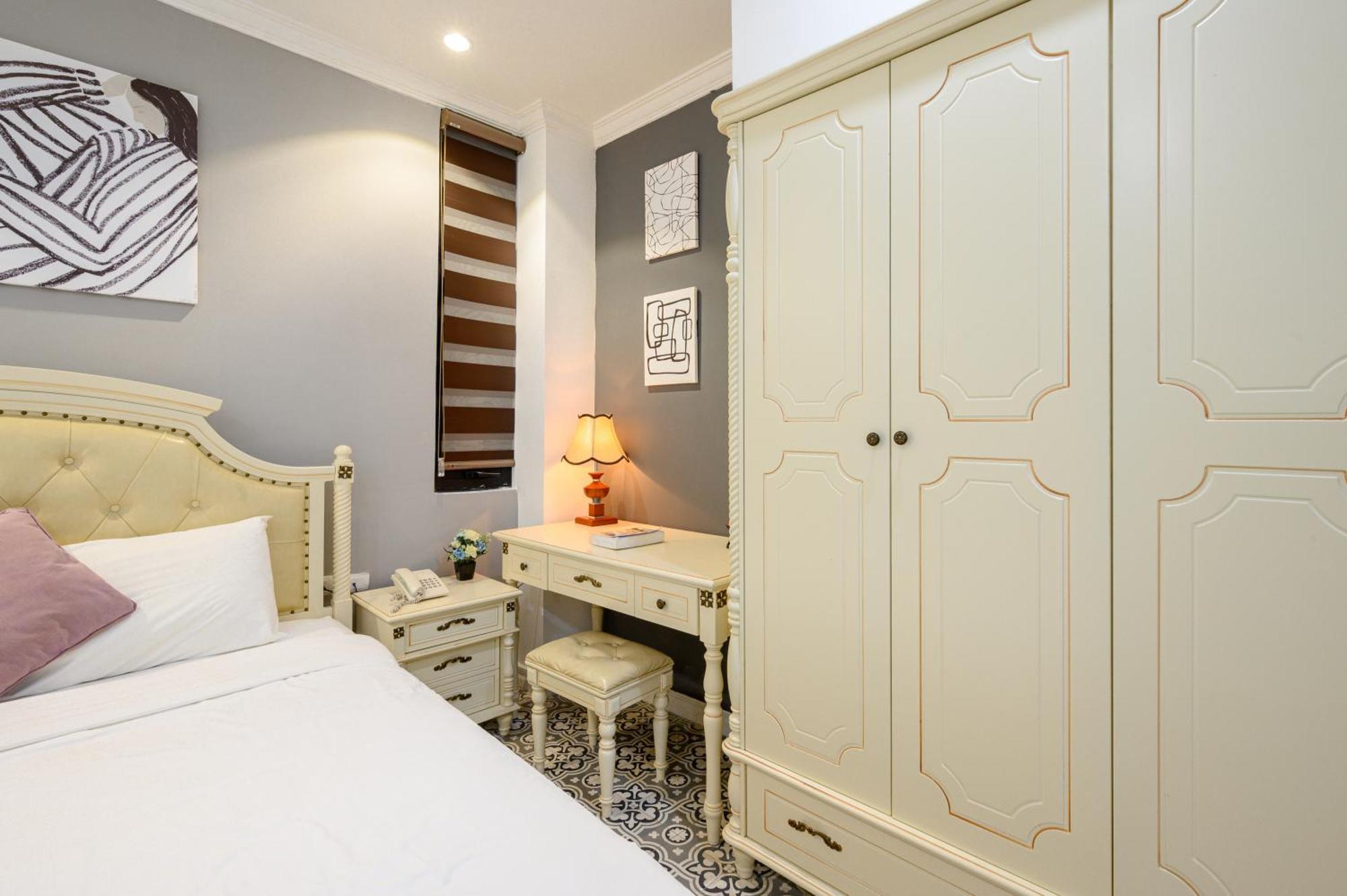 Libra Hotel Residence By Luxe Paradise Hanoi Bagian luar foto