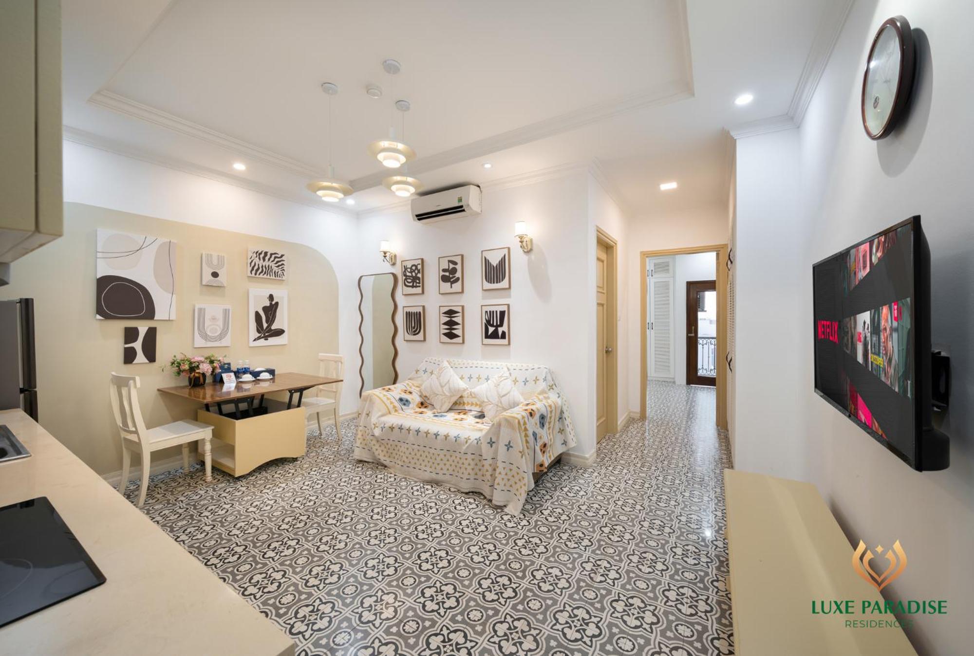 Libra Hotel Residence By Luxe Paradise Hanoi Bagian luar foto