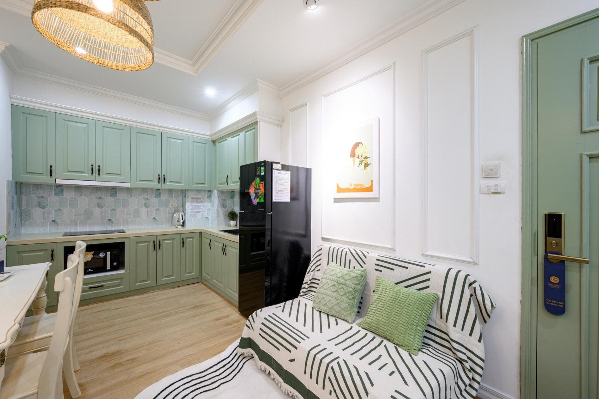 Libra Hotel Residence By Luxe Paradise Hanoi Bagian luar foto